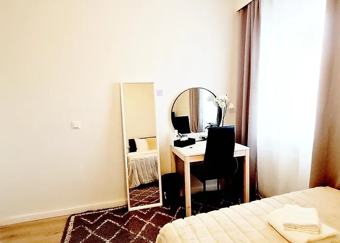 Private Room Only In Apartment At Herttoniemi